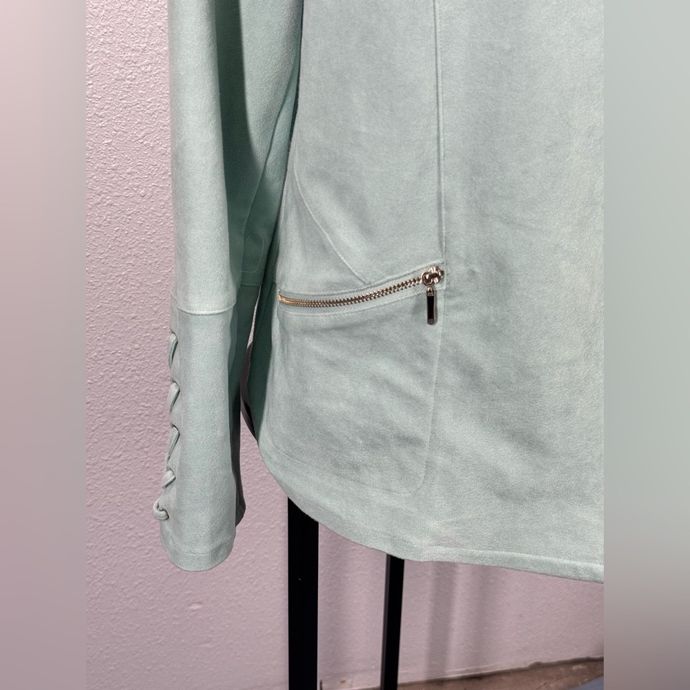 Chicos Micro Faux Suede Hidden Zip Moto Full Zip Blazer Jacket  Seamist Green 12 - Picture 2 of 11